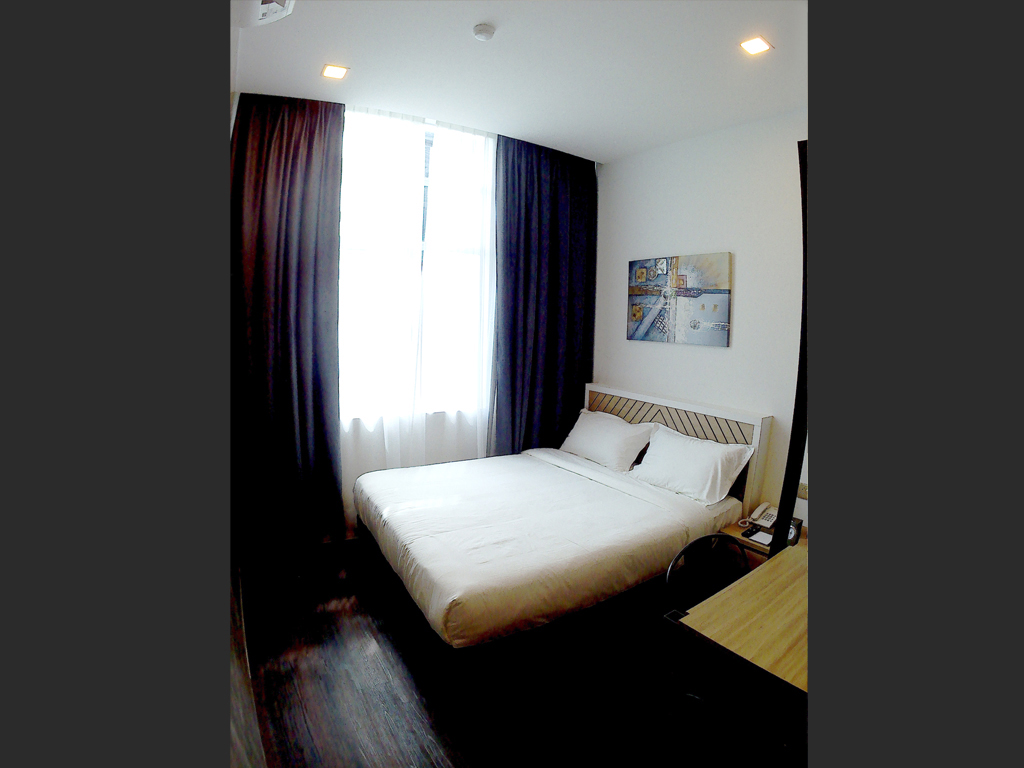 STANDARD DOUBLE ROOM